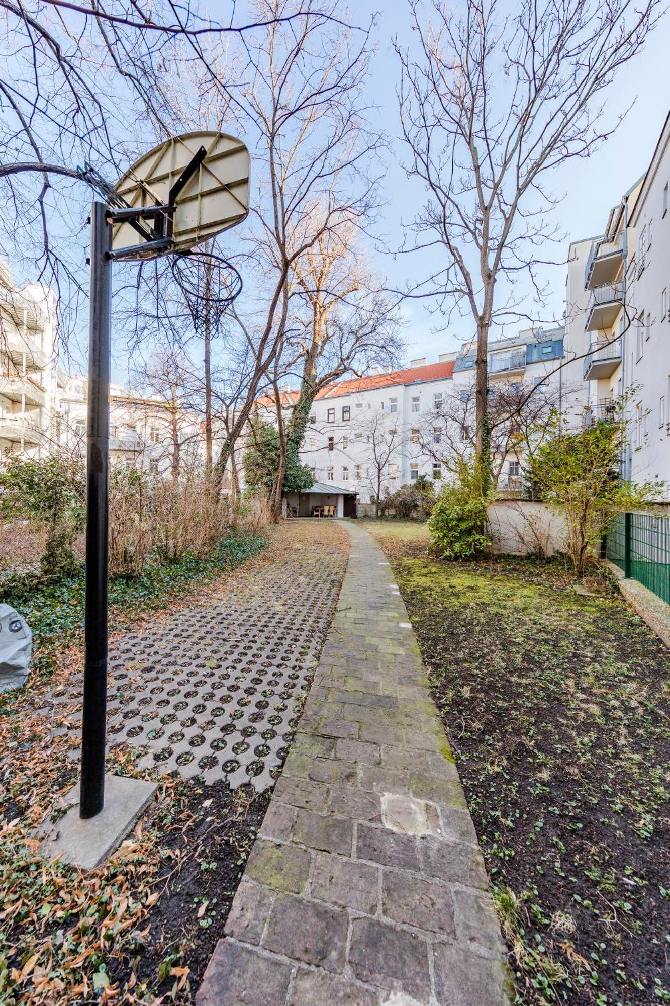 Urban Vienna Living - 18Th District Aparthotel Eksteriør bilde